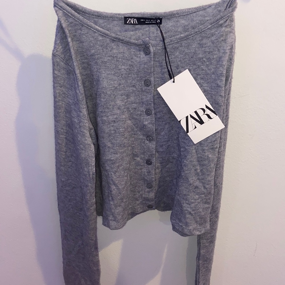 ZARA long sleeve top with buttons